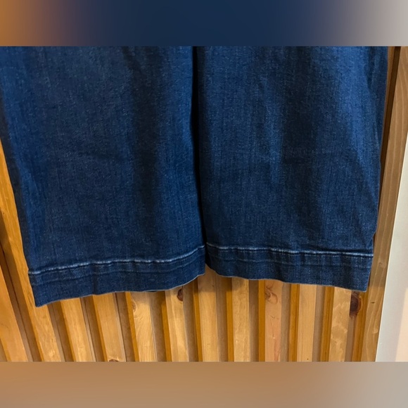 Anthropologie Pilcro Wide Leg Jeans - Picture 6 of 6